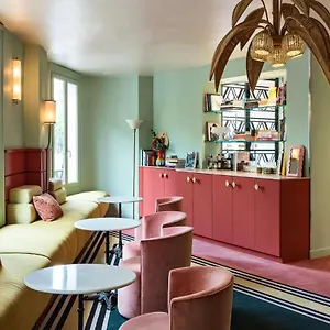 Mercedes Hotel