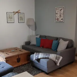 https://pres-des-forts.fr-provencehotel.com